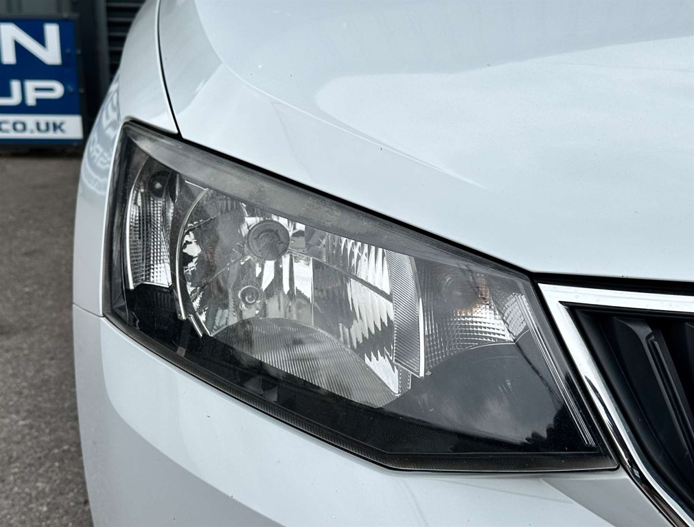 Skoda Fabia 1.2 Tsi Se Dsg Blue #8