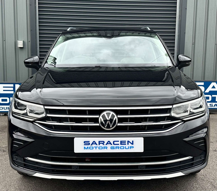 Volkswagen Tiguan Elegance Tsi MW70YZV #2