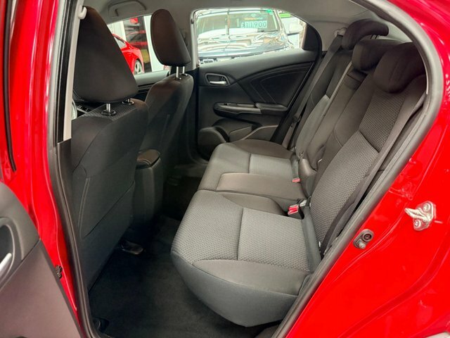 Honda Civic 1.8 I-vtec Se Plus Euro 6 S S Red #4