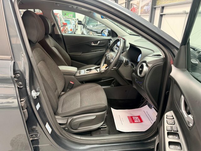 Hyundai Kona Hatchback Grey #9