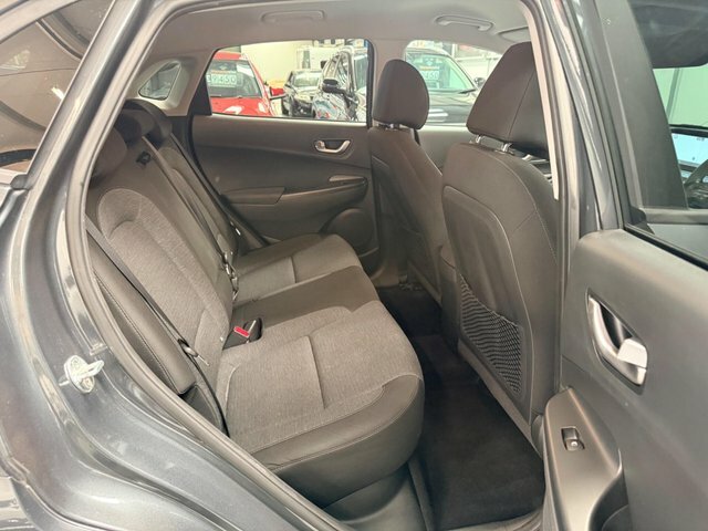 Hyundai Kona Hatchback Grey #16