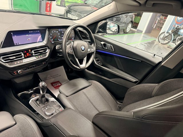 BMW 1 Series 2.0 118D Sport Euro 6 S S YT70ZNF Black #3