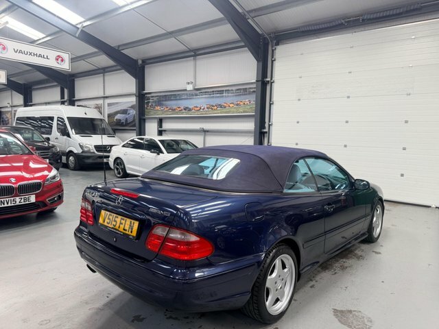 Mercedes-Benz CLK Elegance Blue #13