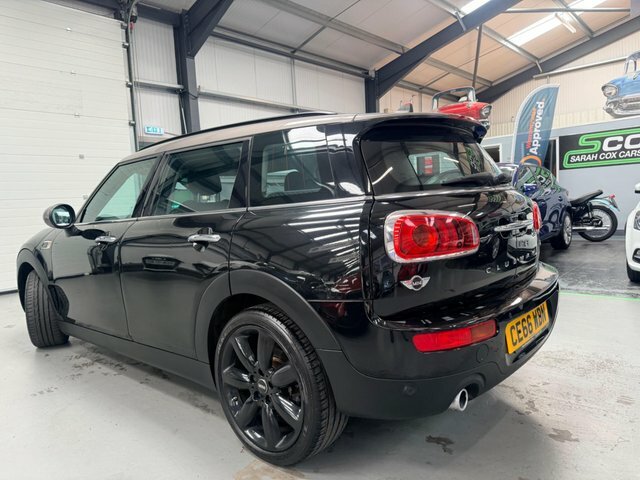 Mini Clubman 2L Cooper D Black #8