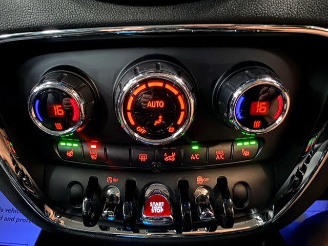 Mini Clubman 2L Cooper D Black #26