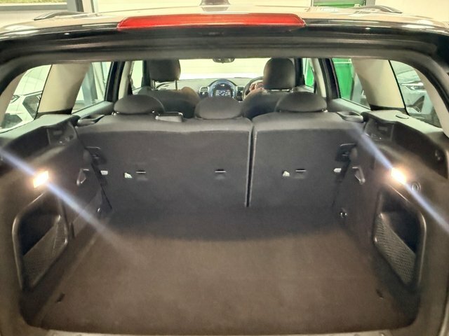 Mini Clubman 2L Cooper D Black #19