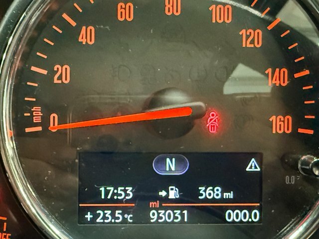 Mini Clubman 2L Cooper D Black #27
