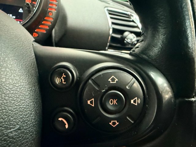 Mini Clubman 2L Cooper D Black #29
