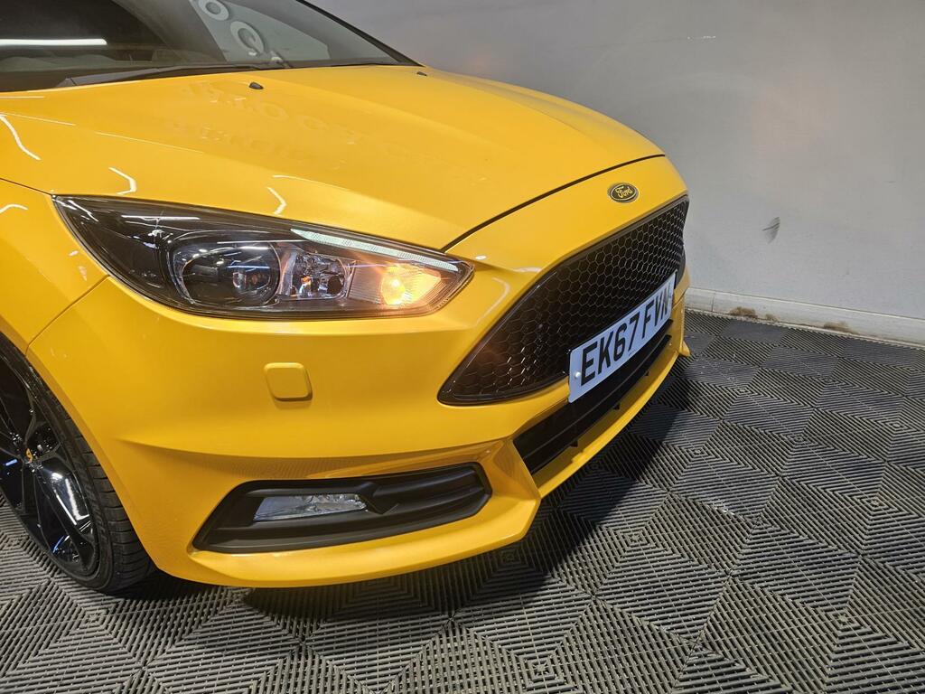 Ford Focus 2.0T Ecoboost St-3 Estate Euro 6 EK67FVN Yellow #5