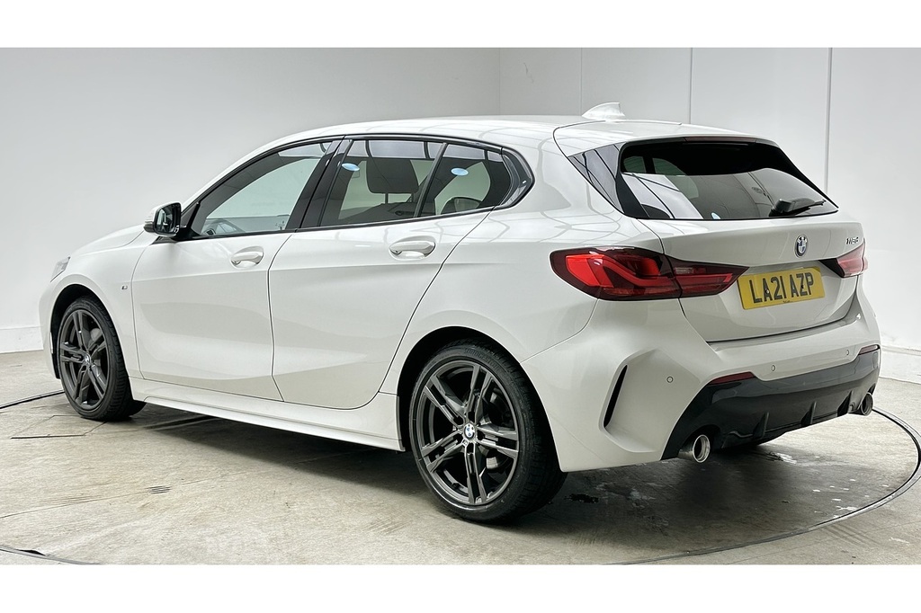 BMW 1 Series 118D M Sport White #5