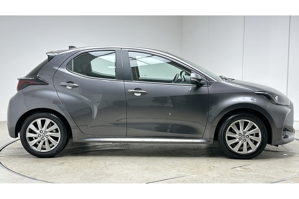 Toyota Yaris Vvt-h Icon Grey #4