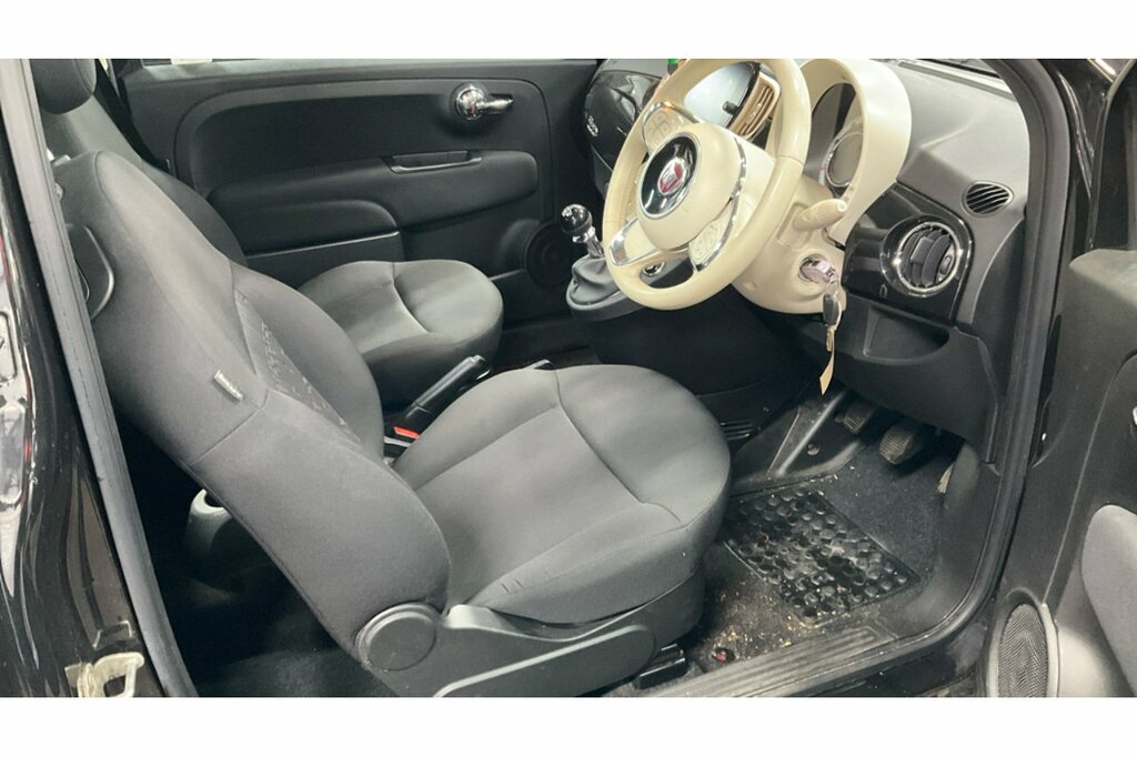 Fiat 500 Mhev Black #3