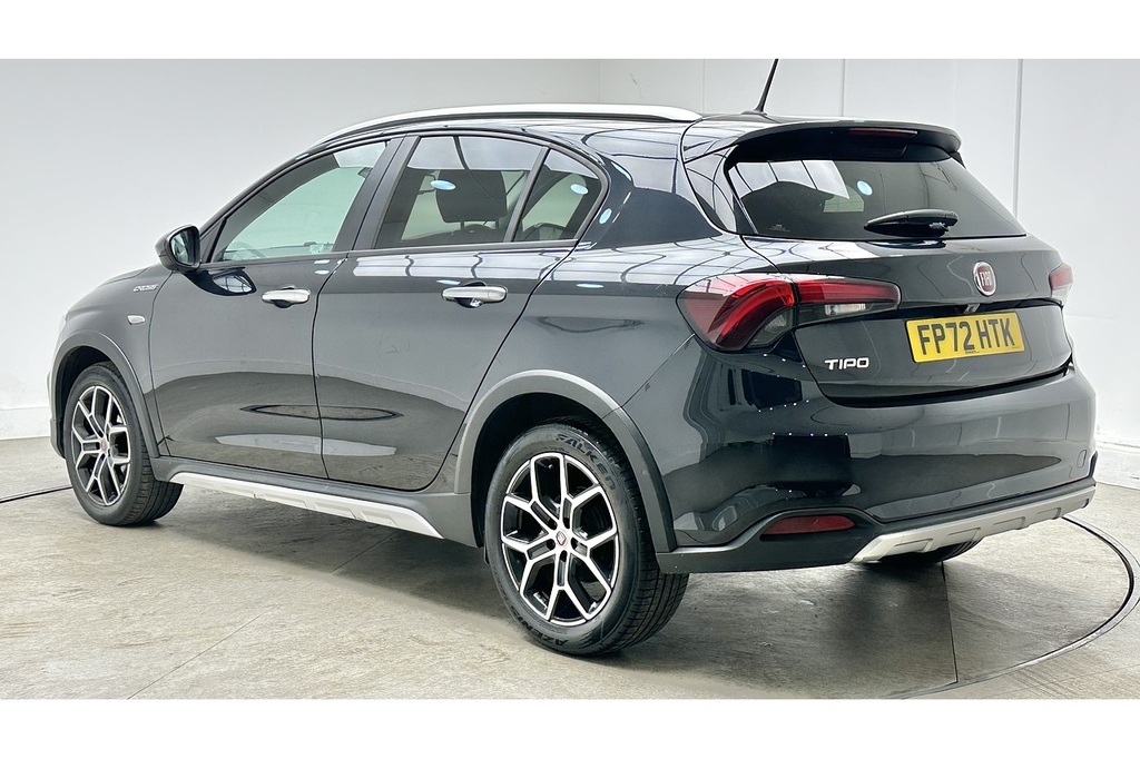 Fiat Tipo Cross Black #5