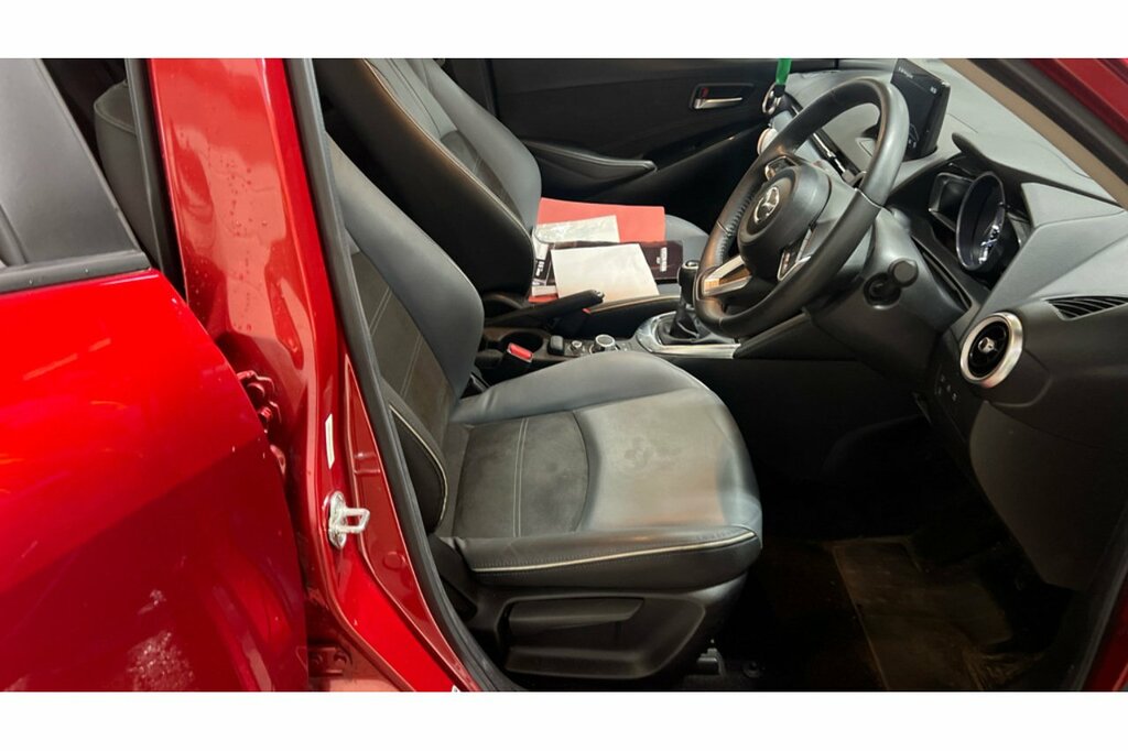 Mazda 2 E-skyactiv G Mhev Mhev Gt Sport Red #2