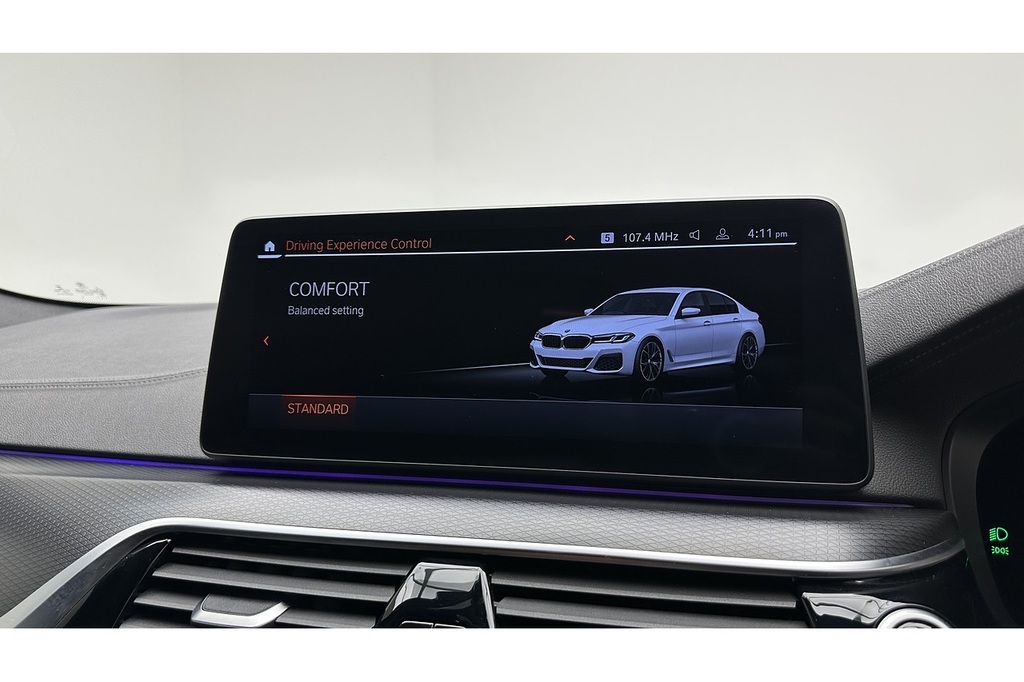 BMW 5 Series Dieselhybrid 4dr 202208239072065 #38
