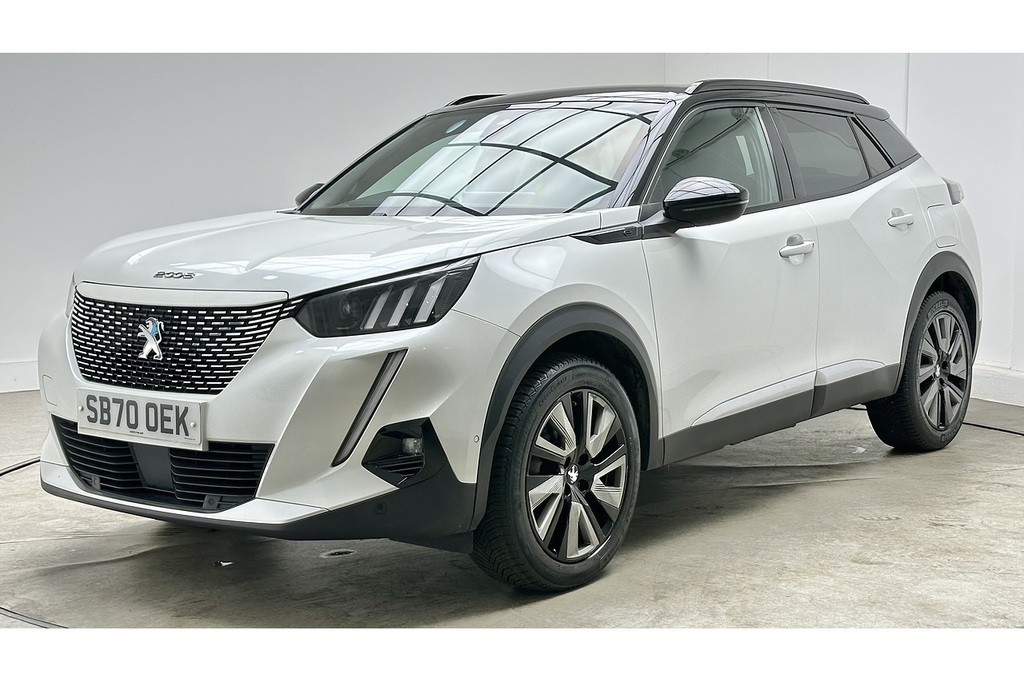 Peugeot e-2008 50Kwh Allure Premium Suv 136 Ps Orange #7