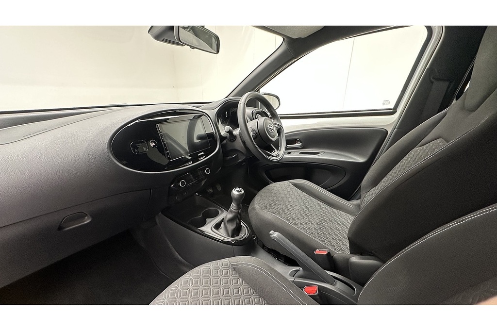 Toyota Aygo X 1.0 Vvt-i Exclusive X-shift Euro 6 Ss Grey #16