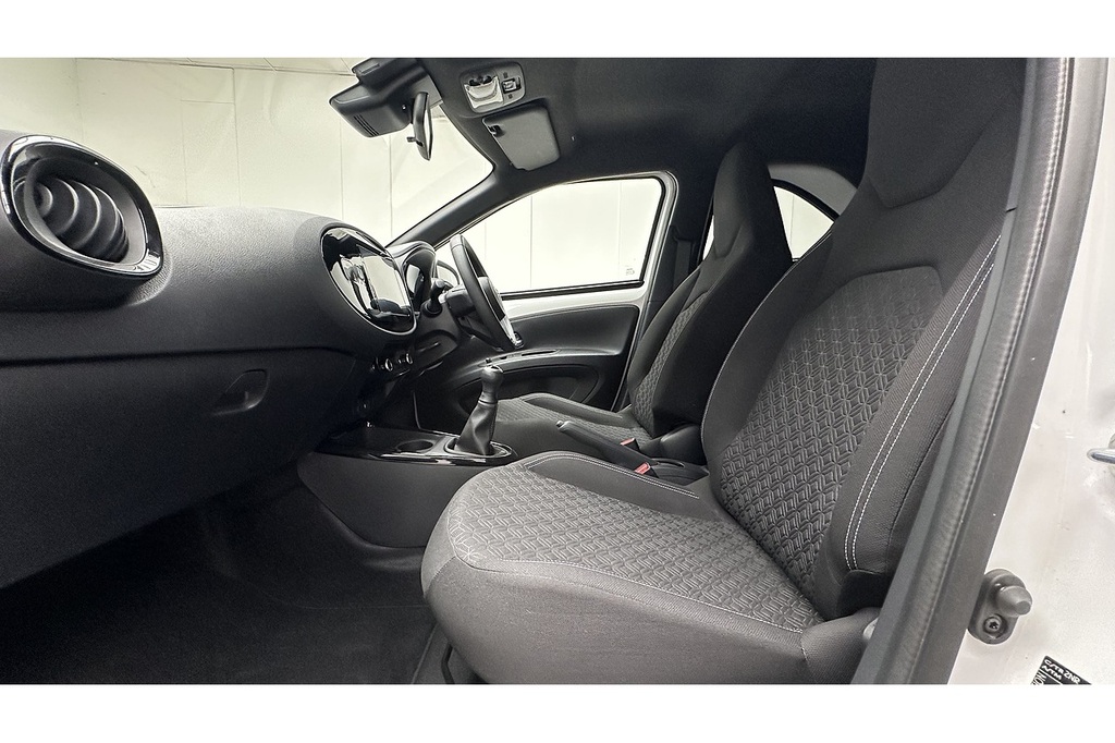 Toyota Aygo X 1.0 Vvt-i Exclusive X-shift Euro 6 Ss Grey #15