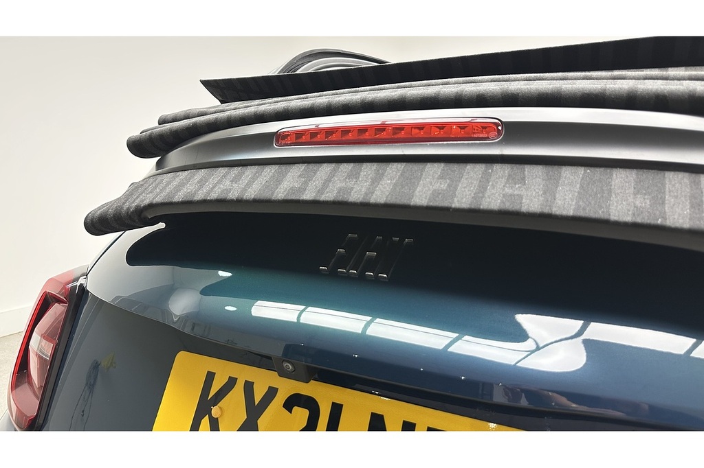 Fiat 500E C Icon Black #11