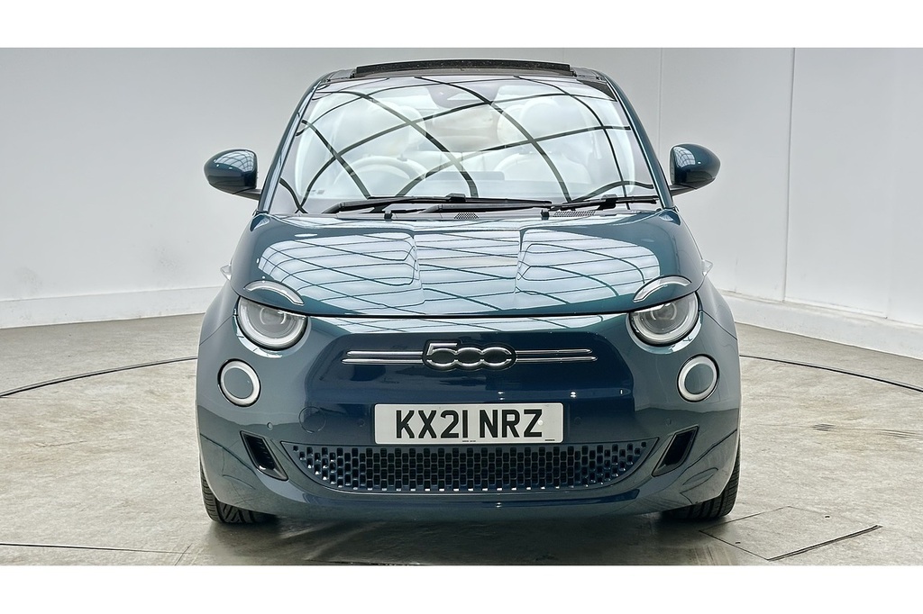 Fiat 500E C La Prima Green #3