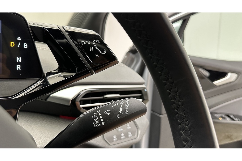 Volkswagen ID.4 150Kw Family Pro Perform 77Kwh 135Kw Ch Grey #31