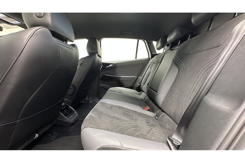 Volkswagen ID.4 150Kw Family Pro Perform 77Kwh 135Kw Ch Grey #20