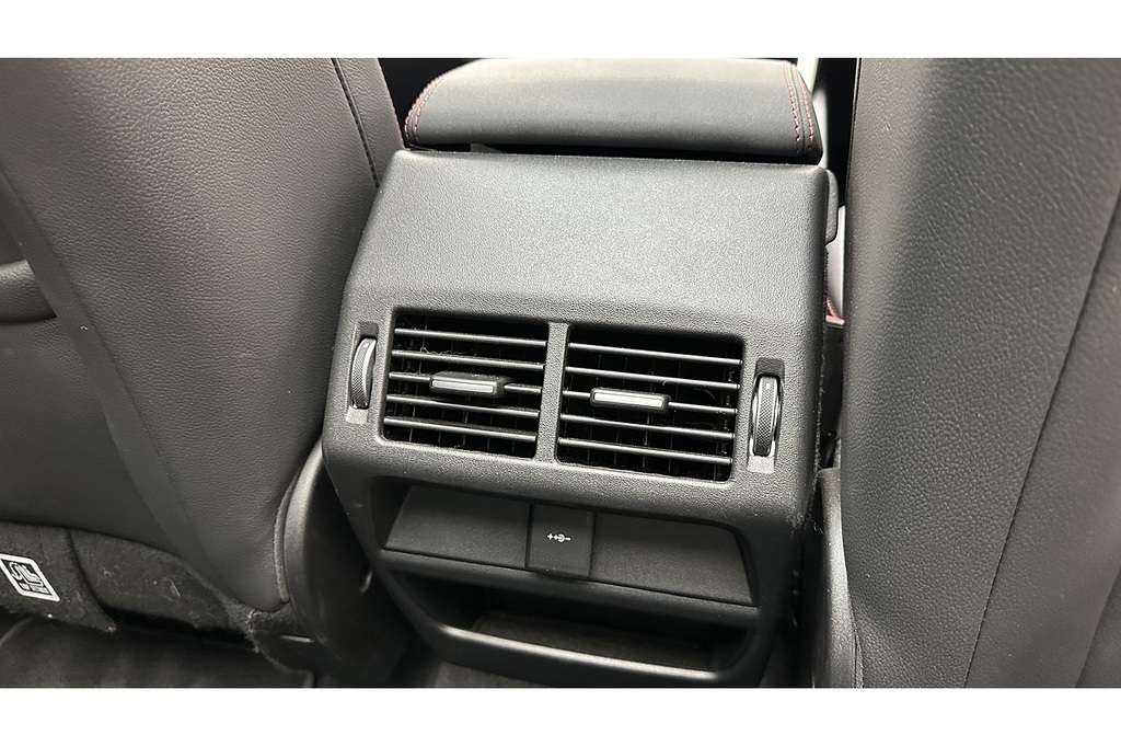 Land Rover Discovery Sport 2.0 D165 Urban Edition 5 Seat Grey #22