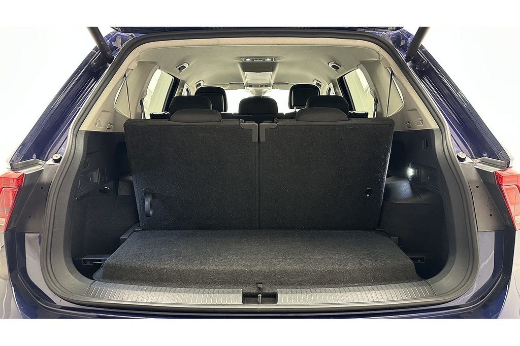 Volkswagen Tiguan Allspace 1.5 Tsi Life Dsg Black #49