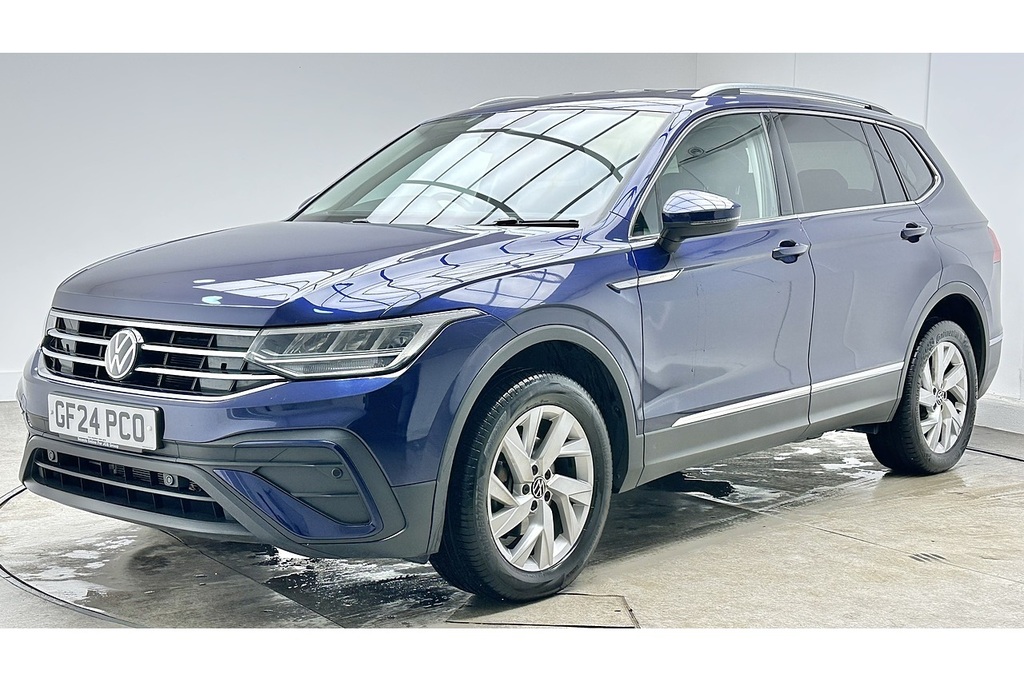 Volkswagen Tiguan Allspace 1.5 Tsi Life Dsg Black #7