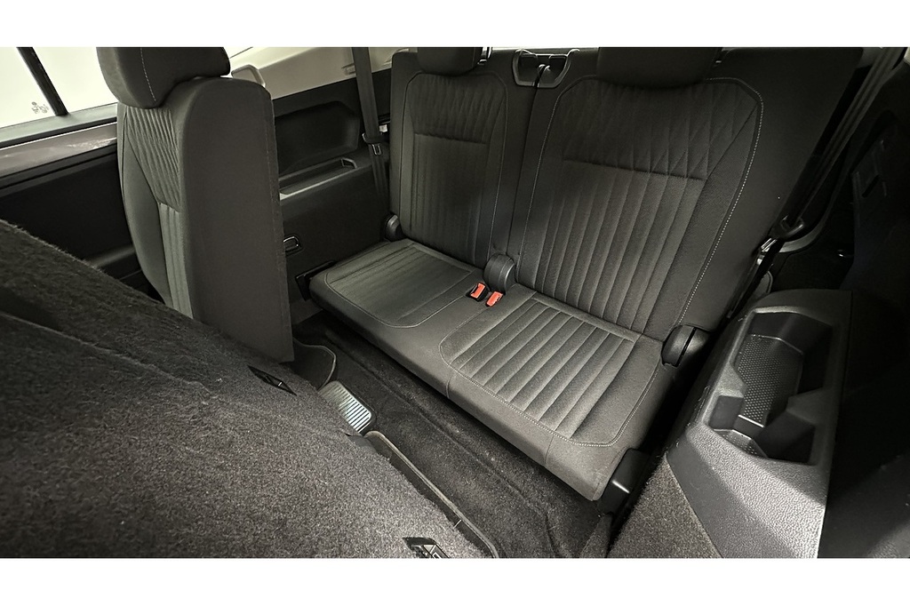 Volkswagen Tiguan Allspace 1.5 Tsi Life Dsg Black #21