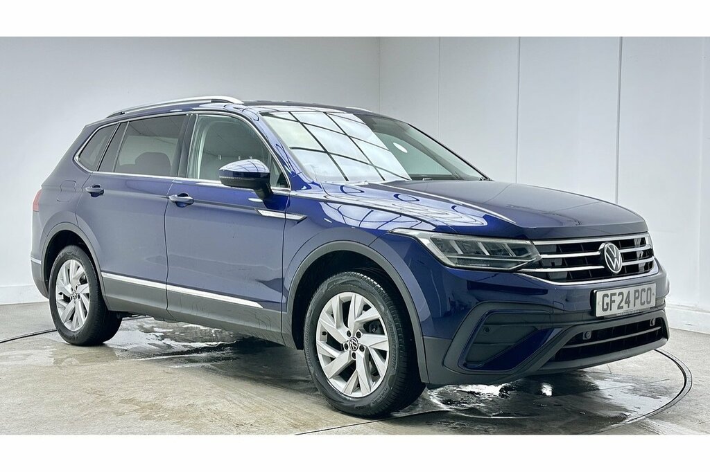 Volkswagen Tiguan Allspace 1.5 Tsi Life Dsg Black #10