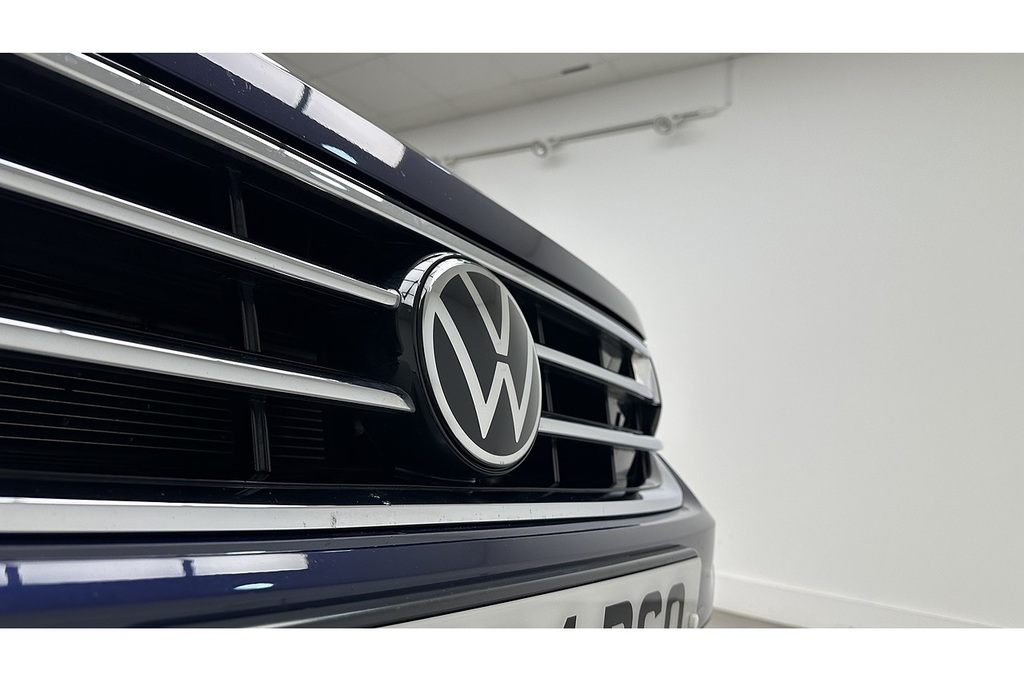 Volkswagen Tiguan Allspace 1.5 Tsi Life Dsg Black #16