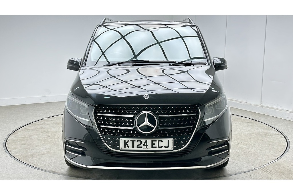 Mercedes-Benz V Class V220d Amg Line Black #3