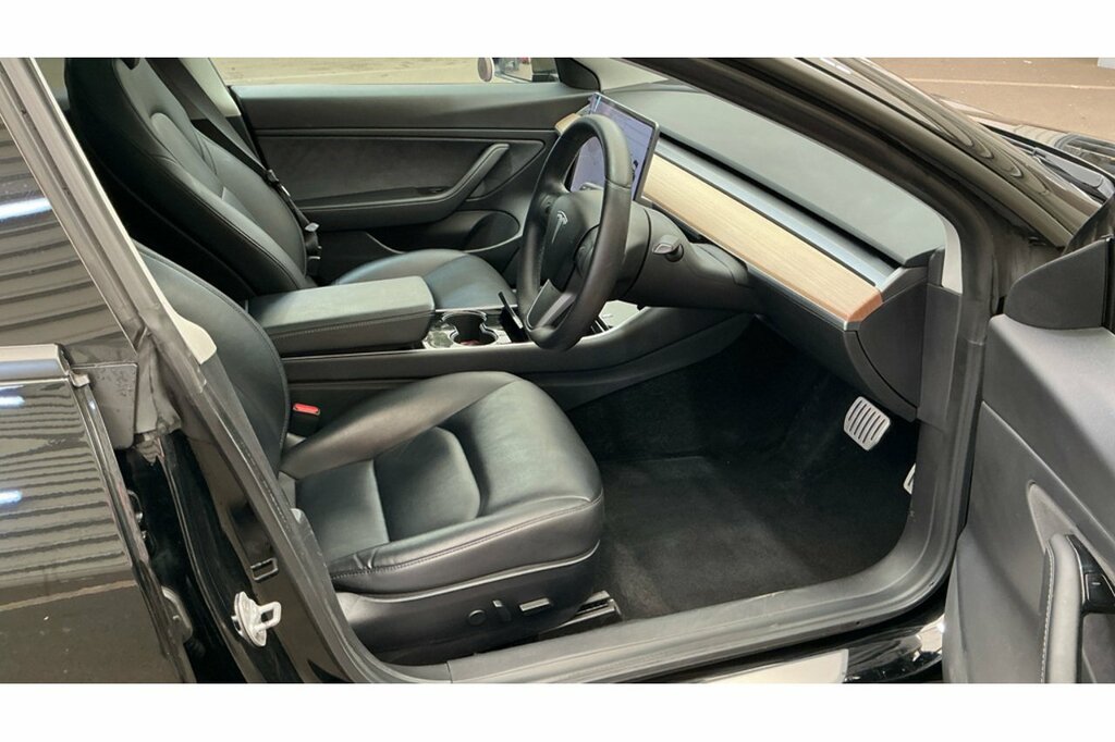 Tesla Model 3 Performance Black #3