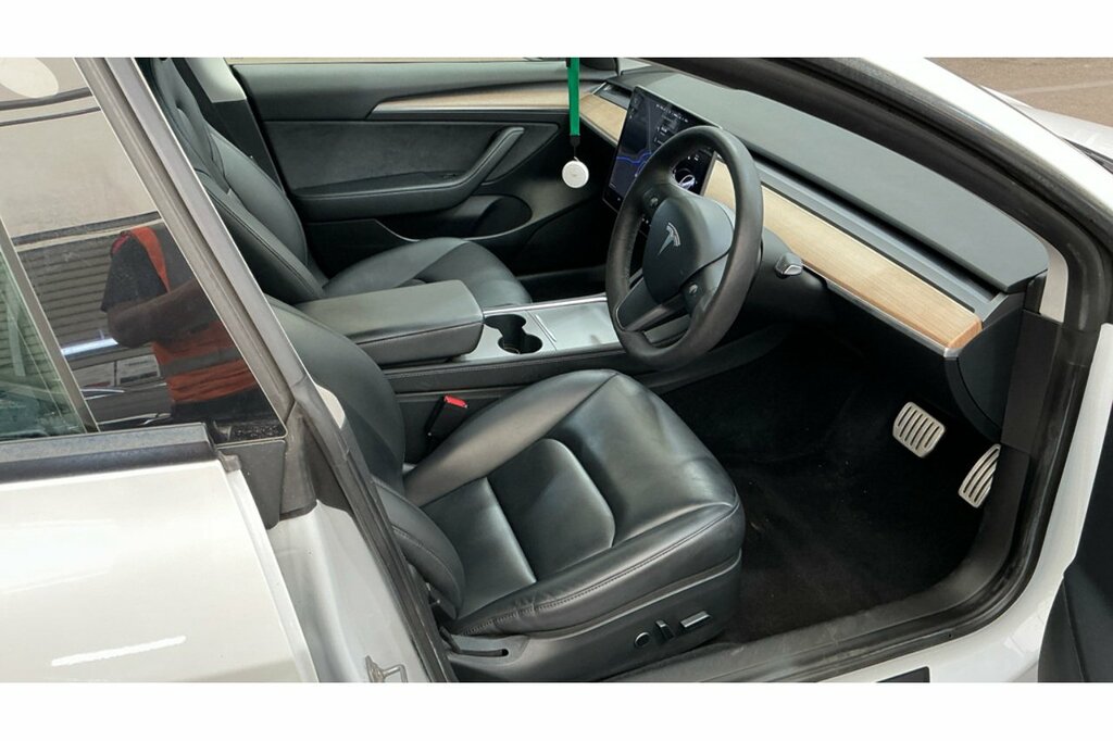 Tesla Model 3 Performance White #3