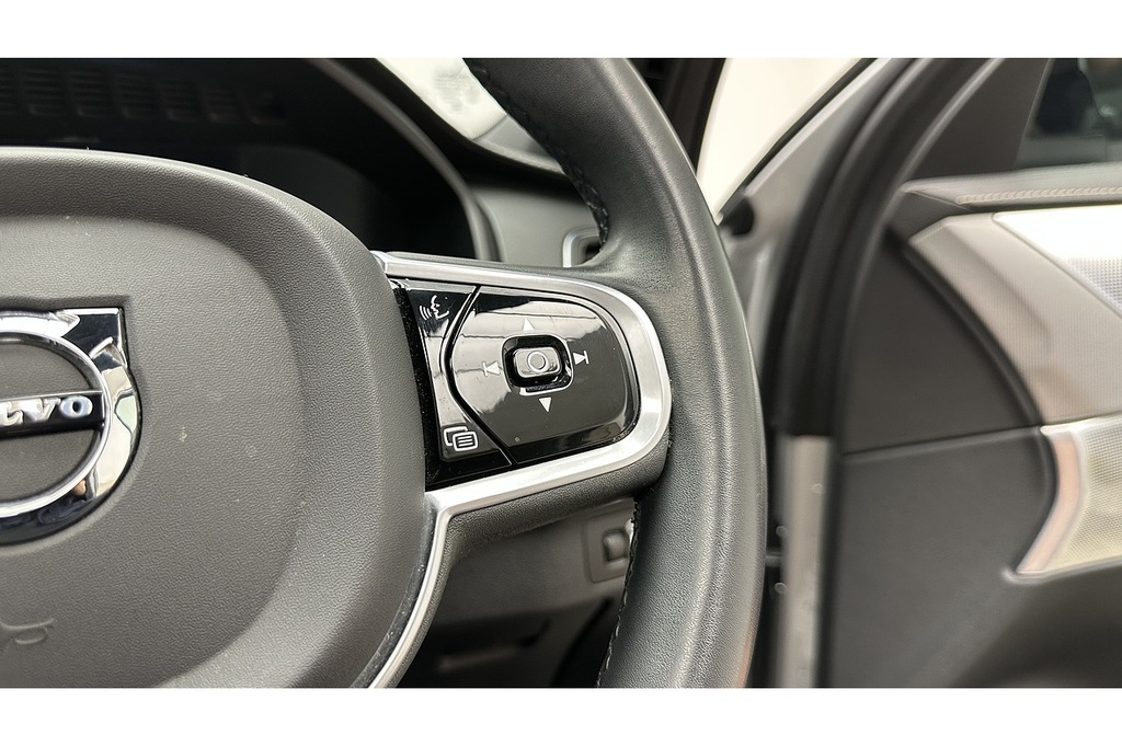 Volvo XC90 R-design Pro Grey #38