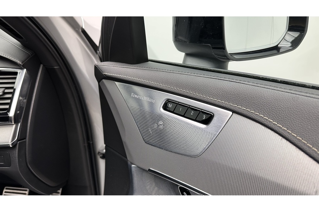 Volvo XC90 R-design Pro Grey #32