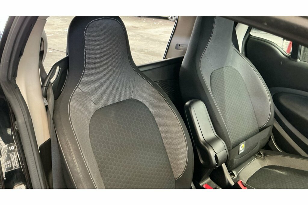 Smart Fortwo Eq Fortwo Pulse Premium Silver #8