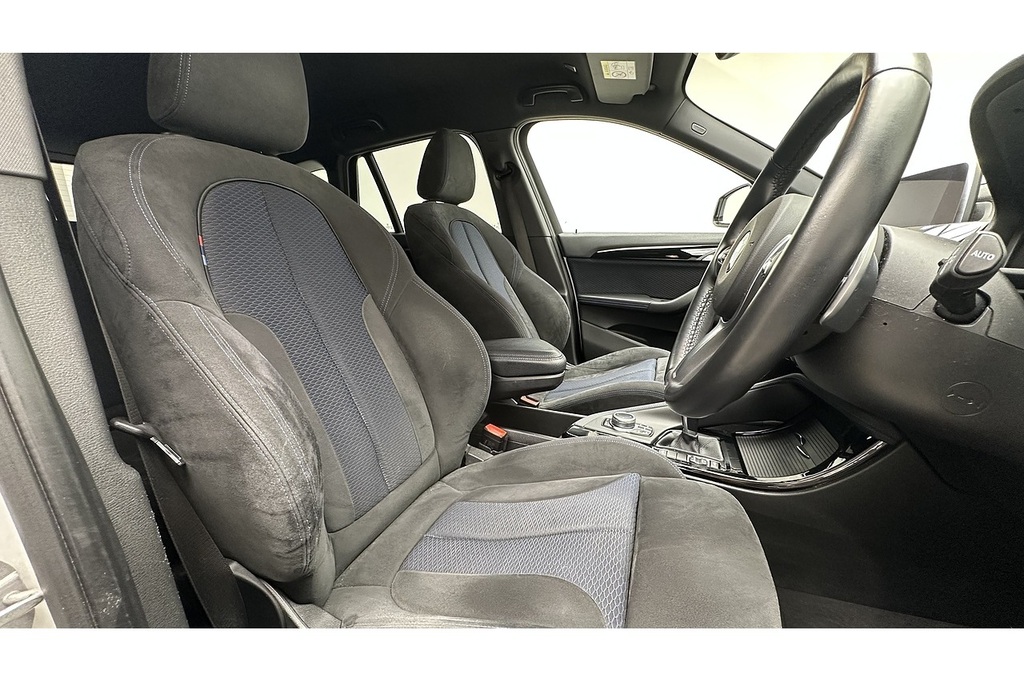 BMW X1 2.0 20I Se Silver #18