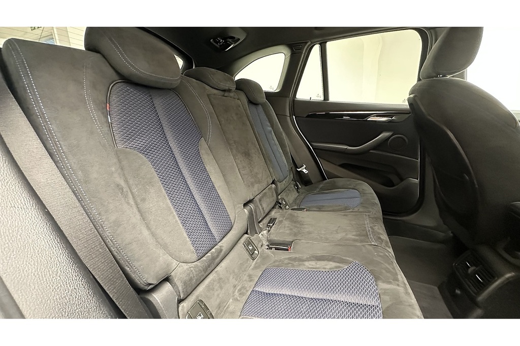 BMW X1 2.0 20I Se Silver #34