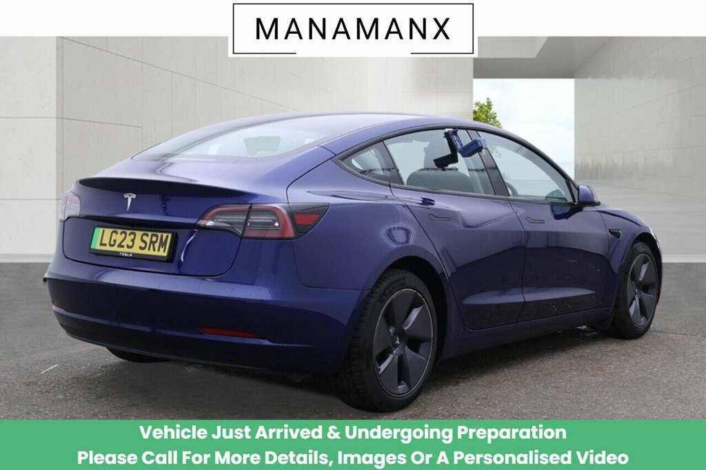 Tesla Model 3 Saloon Blue #5