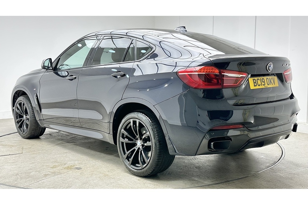 BMW X6 M50d Black #5