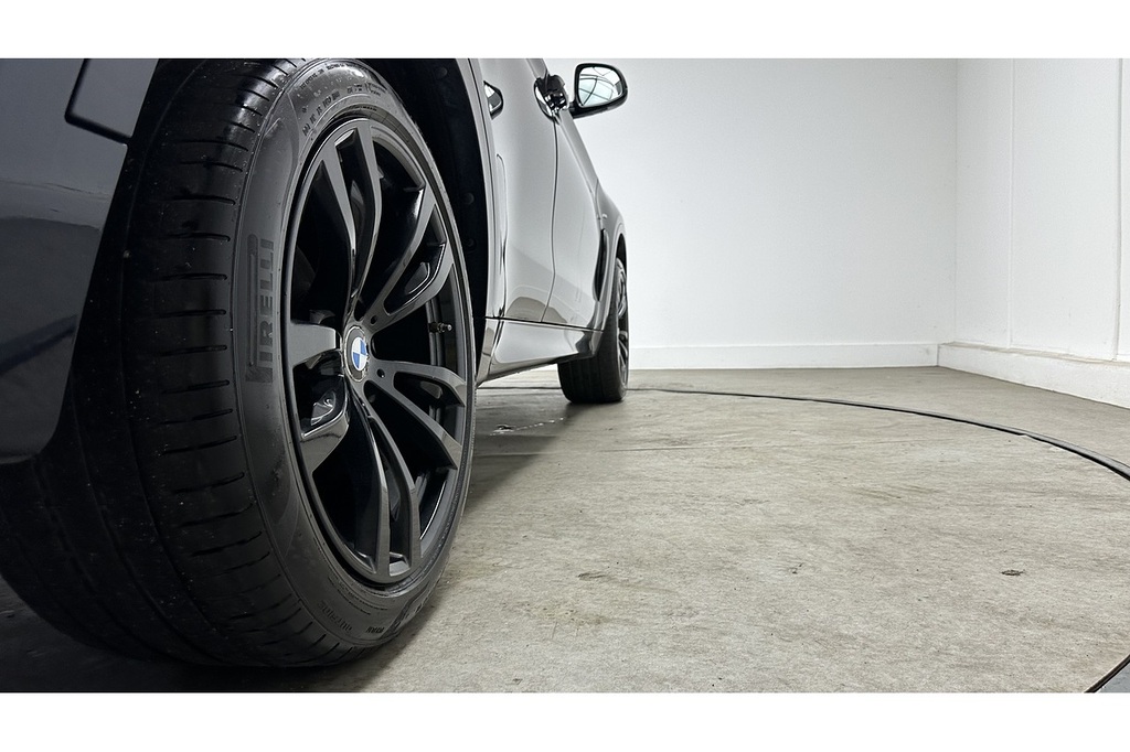 BMW X6 Xdrive30d M Sport Step White #12