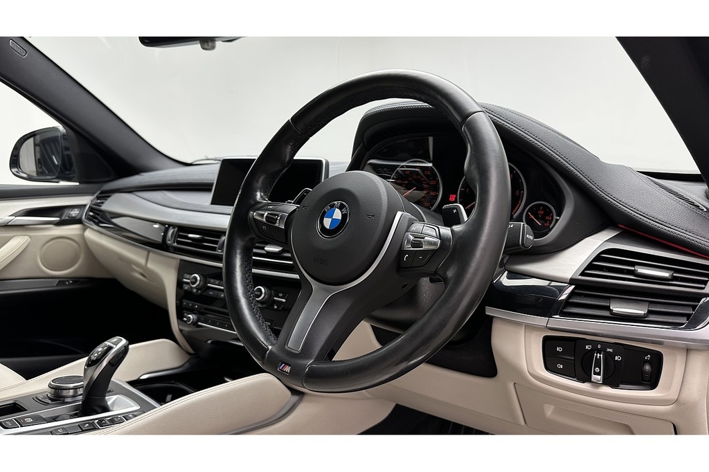 BMW X6 Xdrive30d M Sport Step White #26