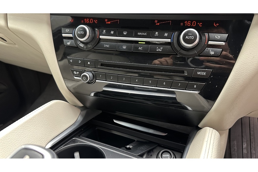 BMW X6 Xdrive30d M Sport Step White #44