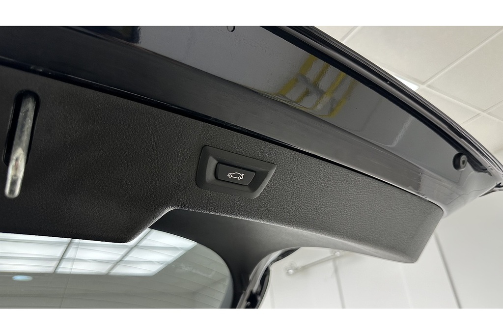 BMW X6 Xdrive30d M Sport Step White #50