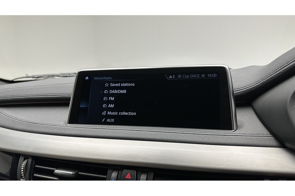 BMW X6 Xdrive30d M Sport Step White #37