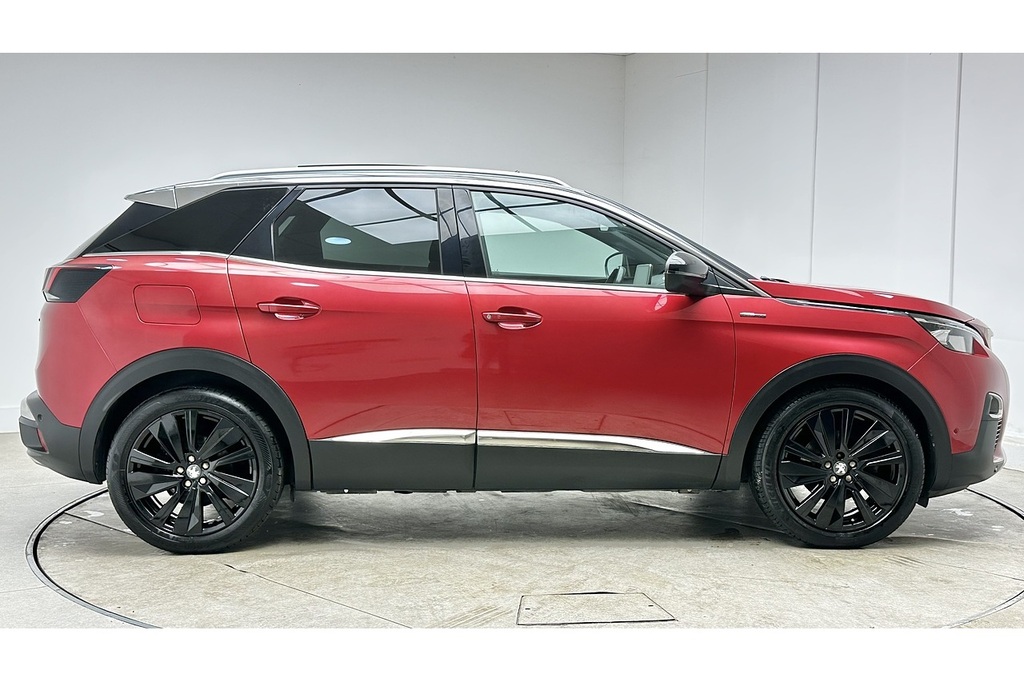 Peugeot 3008 Puretech Gt Line Premium Red #4