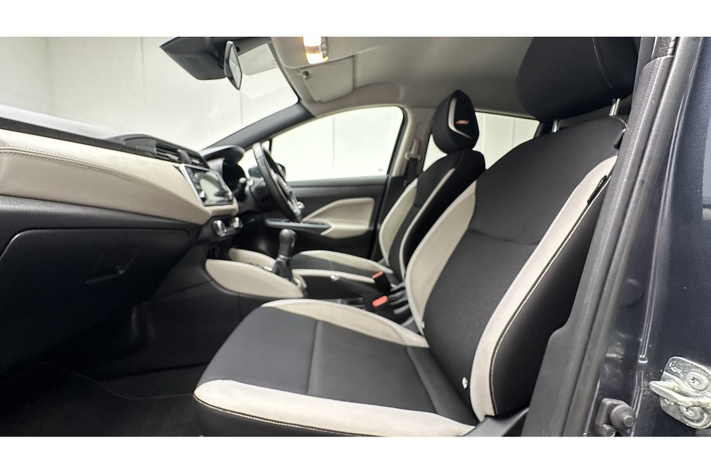 Nissan Micra Acenta Red #15
