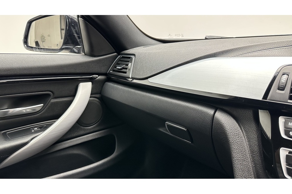 BMW 4 Series Gran Coupe 420D Gran Coupe M Sport Black #40